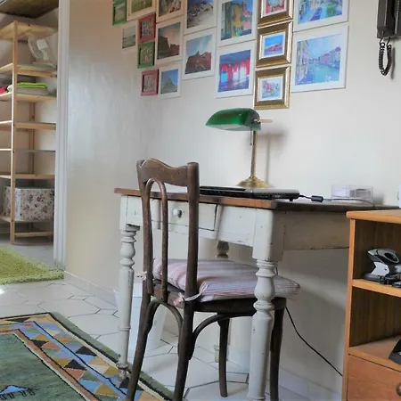 Helle Ferienwohnung im Loft-Charakter Essen Exterior foto